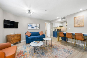 Newly Renovated Atlanta Gem: Central Buckhead Apt